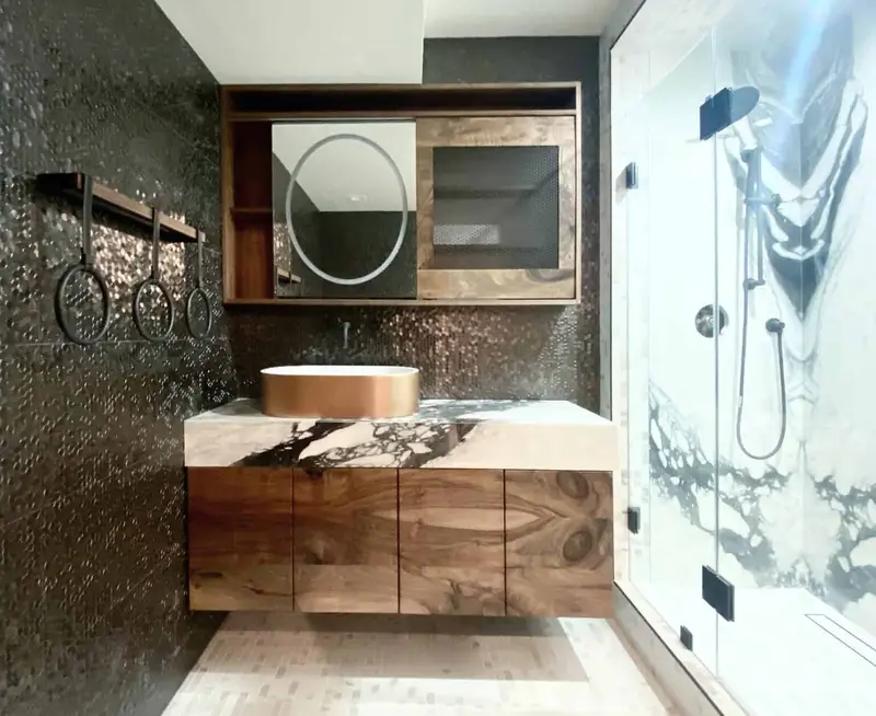 Steel Valley Showroom kitchen and bath display